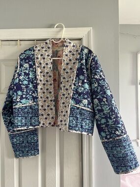 NWT Stitch and Feather Reversible Quilted Jacket